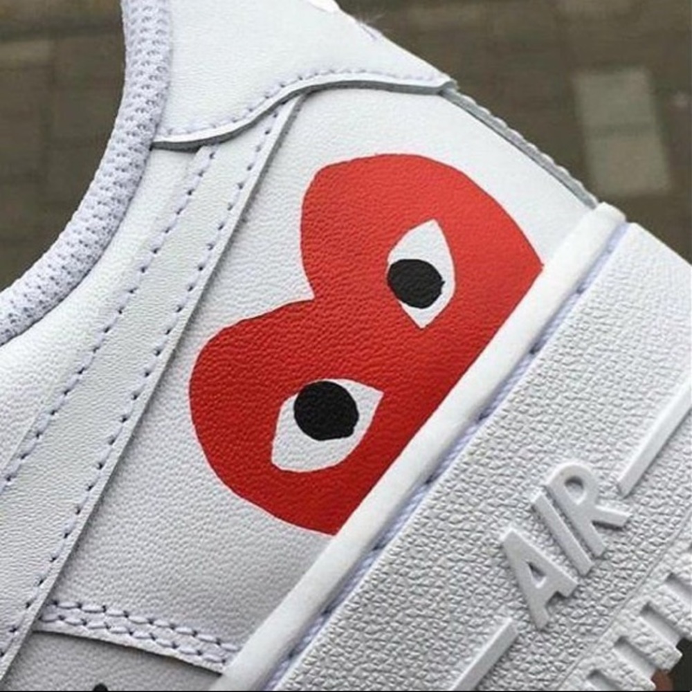 Custom painted shoes. - Picture 1 of 2